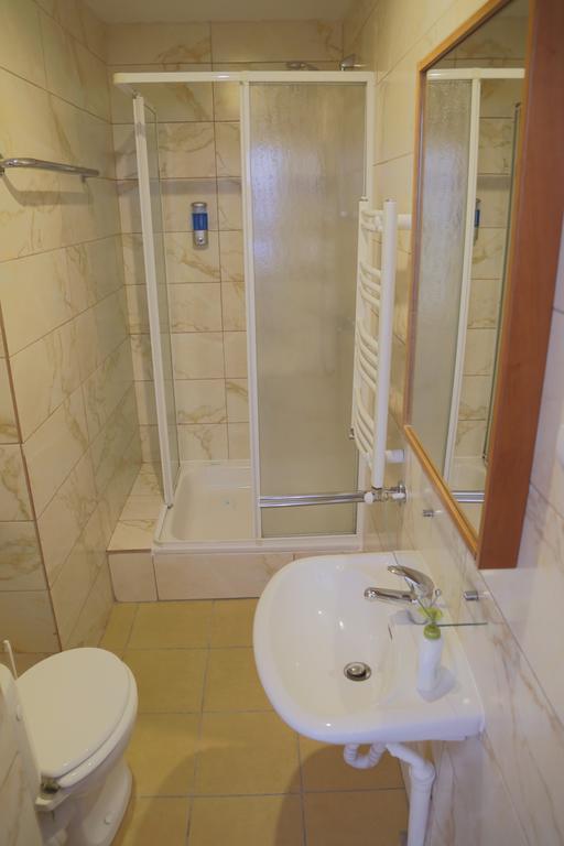 Willa Maksymilian Bed And Breakfast Bydgoszcz Phòng bức ảnh